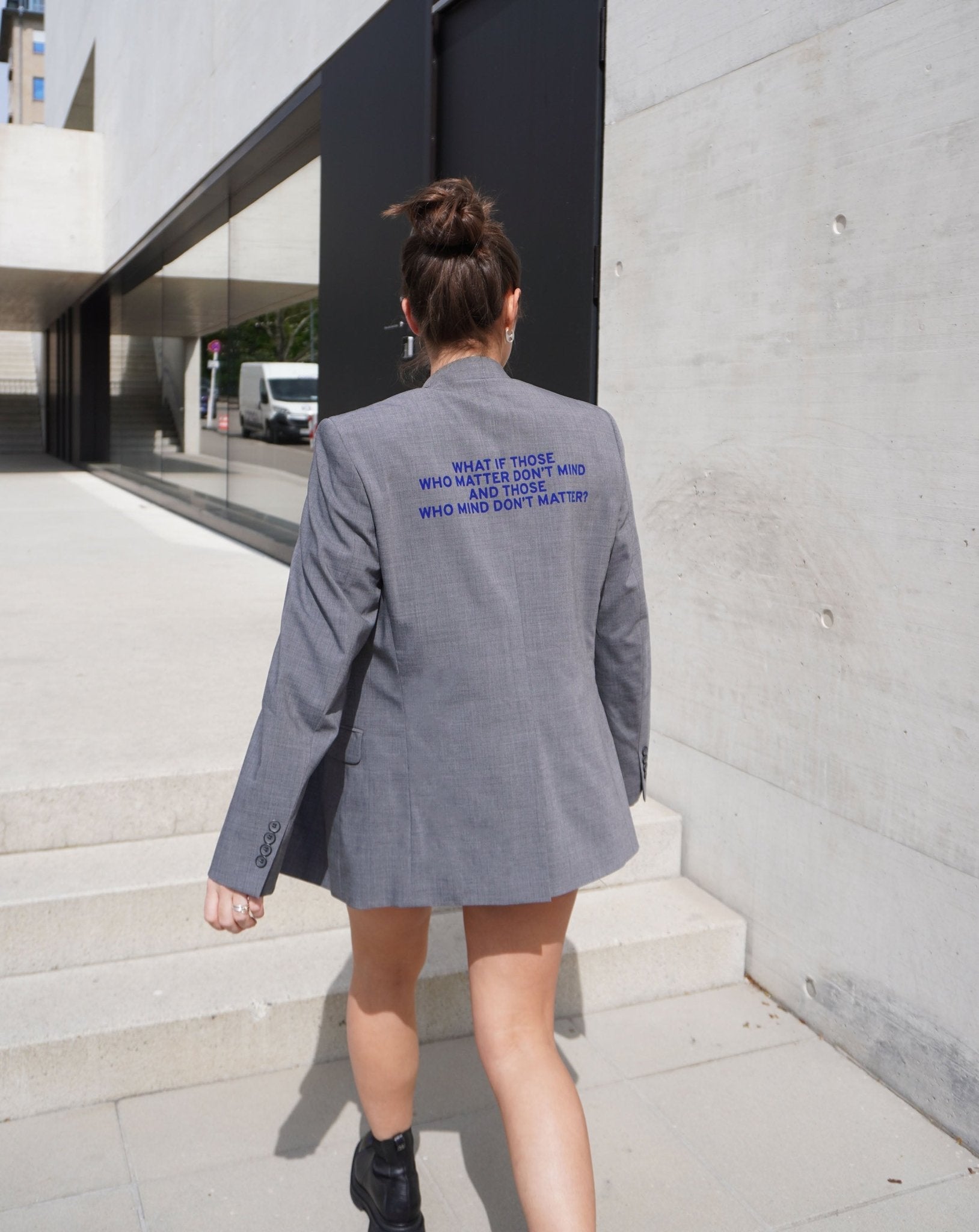 What if those who matter don't mind and those who mind don't matter? Upcycled Blazer - OBLIVIOUS?